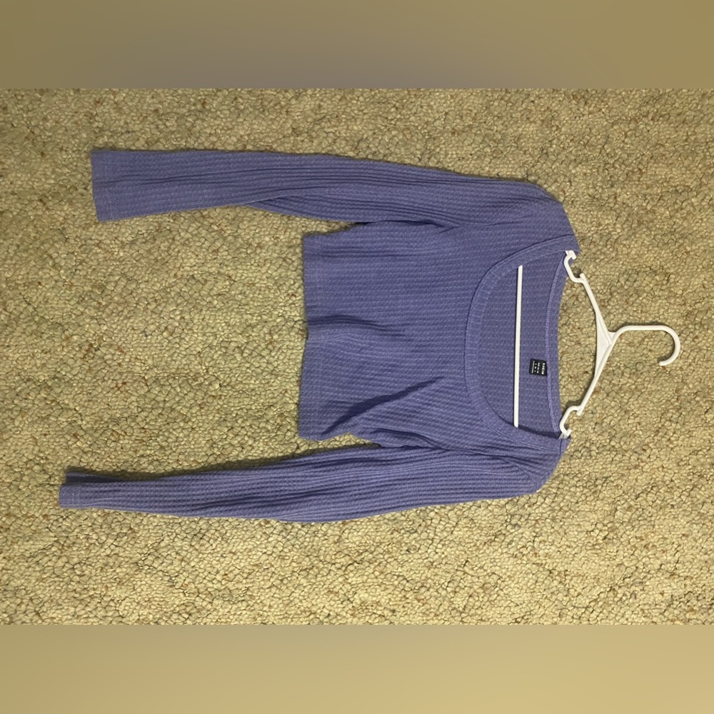 cropped long sleeve